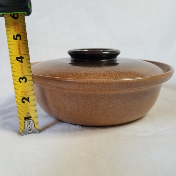 Vintage Heath Ceramics Medium- Large Casserole Dish with Lid - Picture 3 of 7